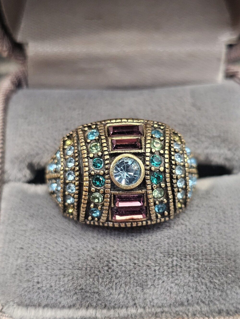 Heidi Daus Ring ~ Size 11